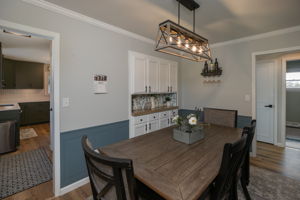 09-Dining Room