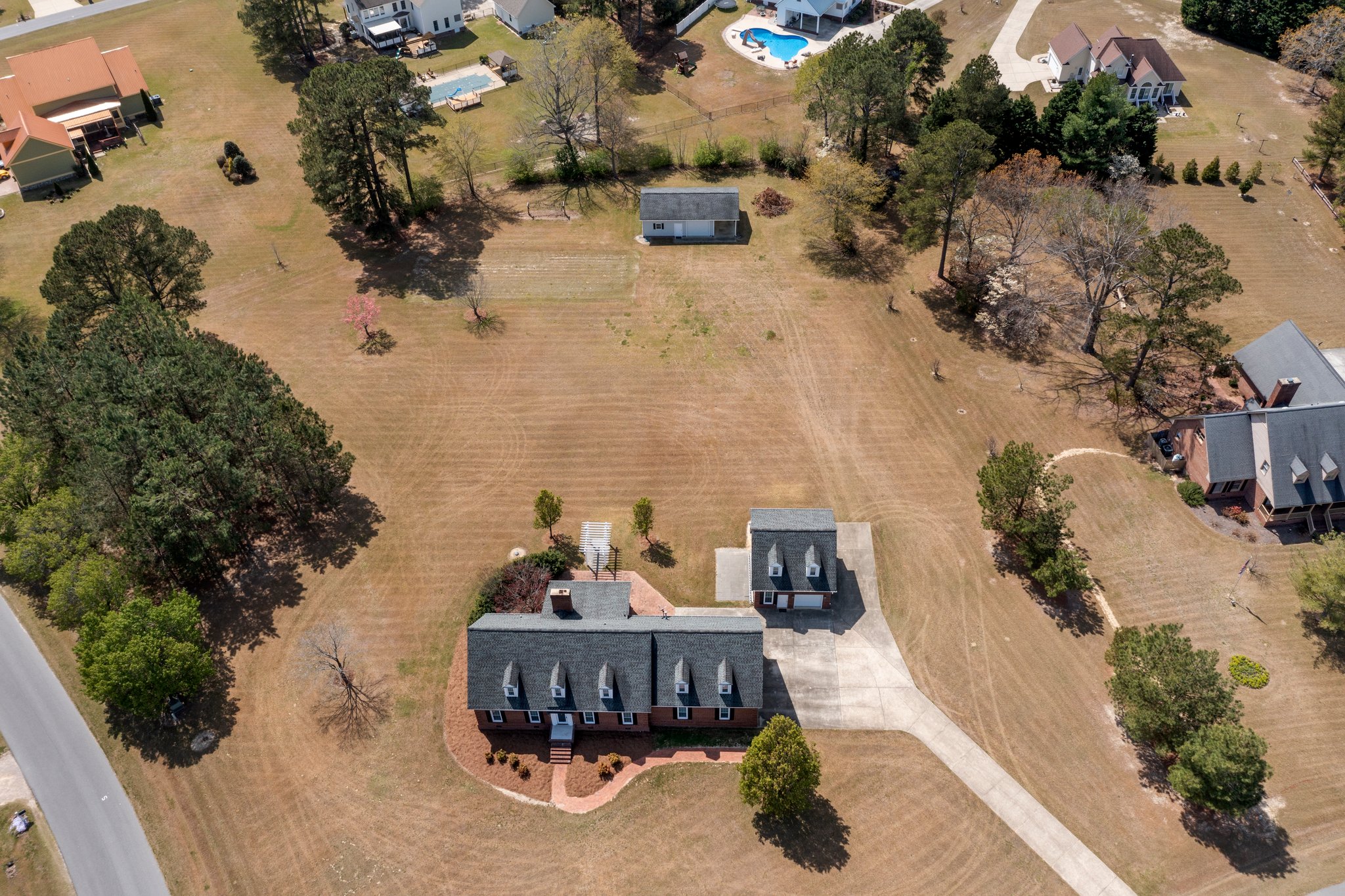15 Atkins Ferry Ct, Lillington, NC 27546, USA Photo 13