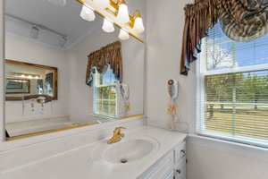 15 Atkins Ferry Ct, Lillington, NC 27546, USA Photo 22