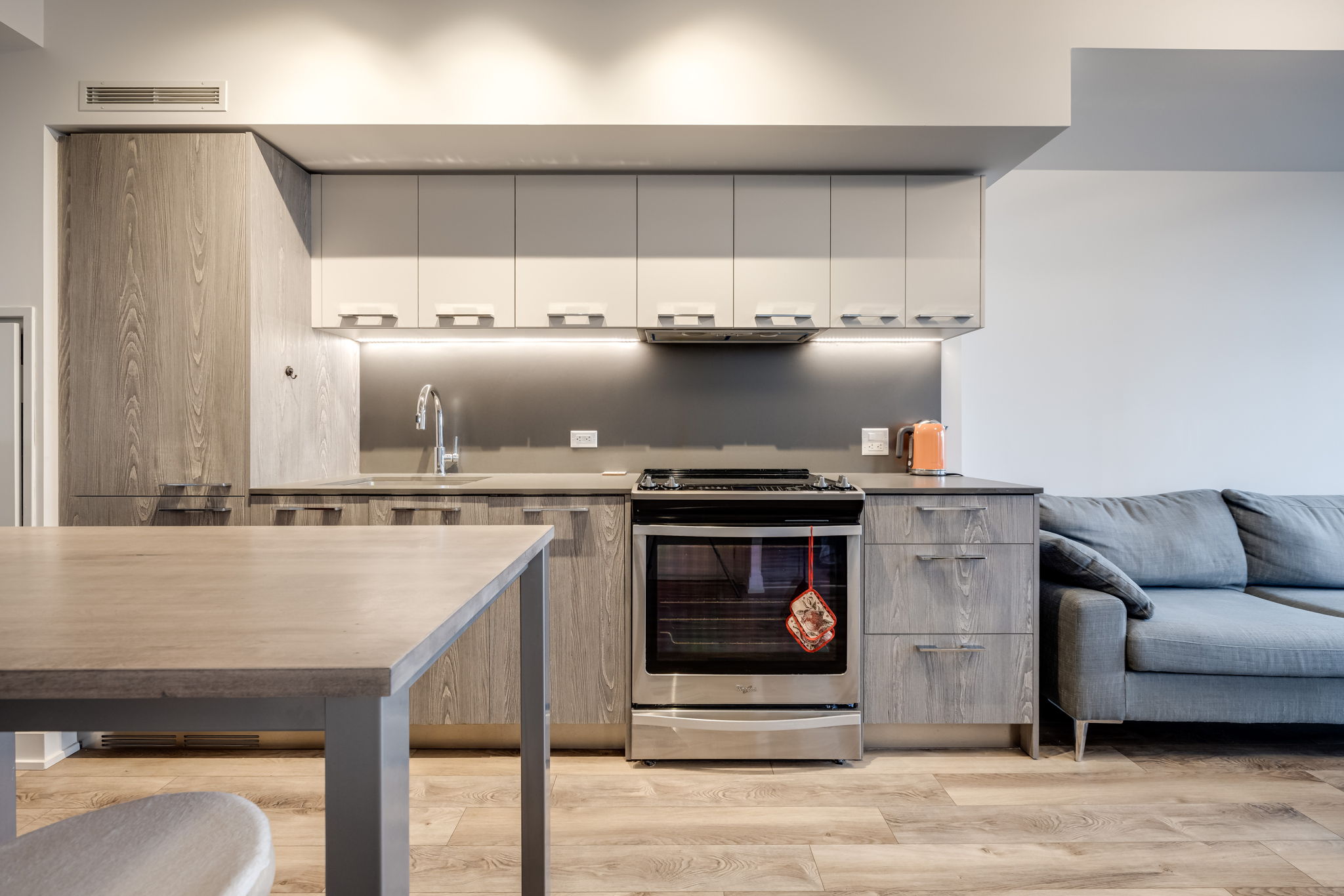 Toronto property showcase — delivered property photograph 5