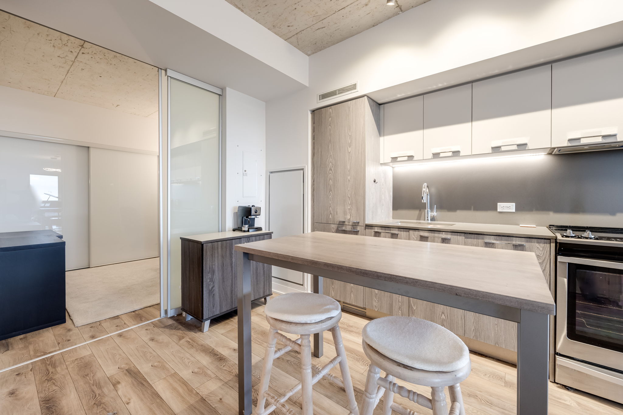 Toronto property showcase — delivered property photograph 10