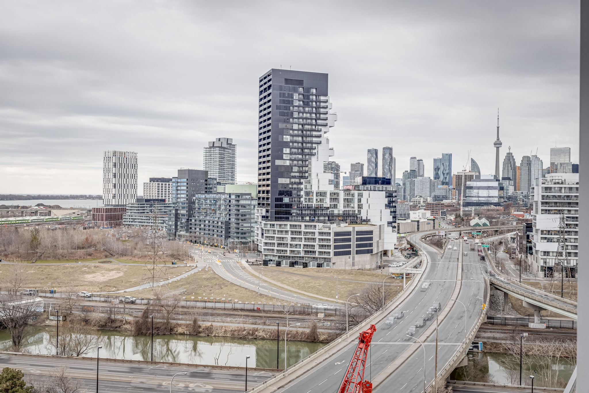 Toronto property showcase — delivered property photograph 24