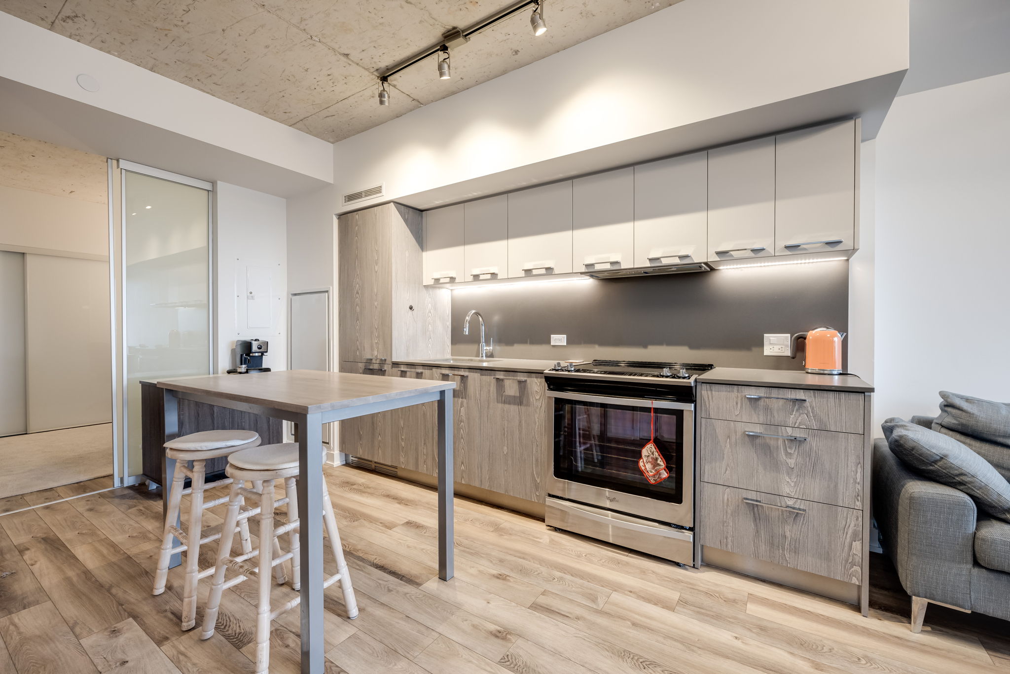 Toronto property showcase — delivered property photograph 9