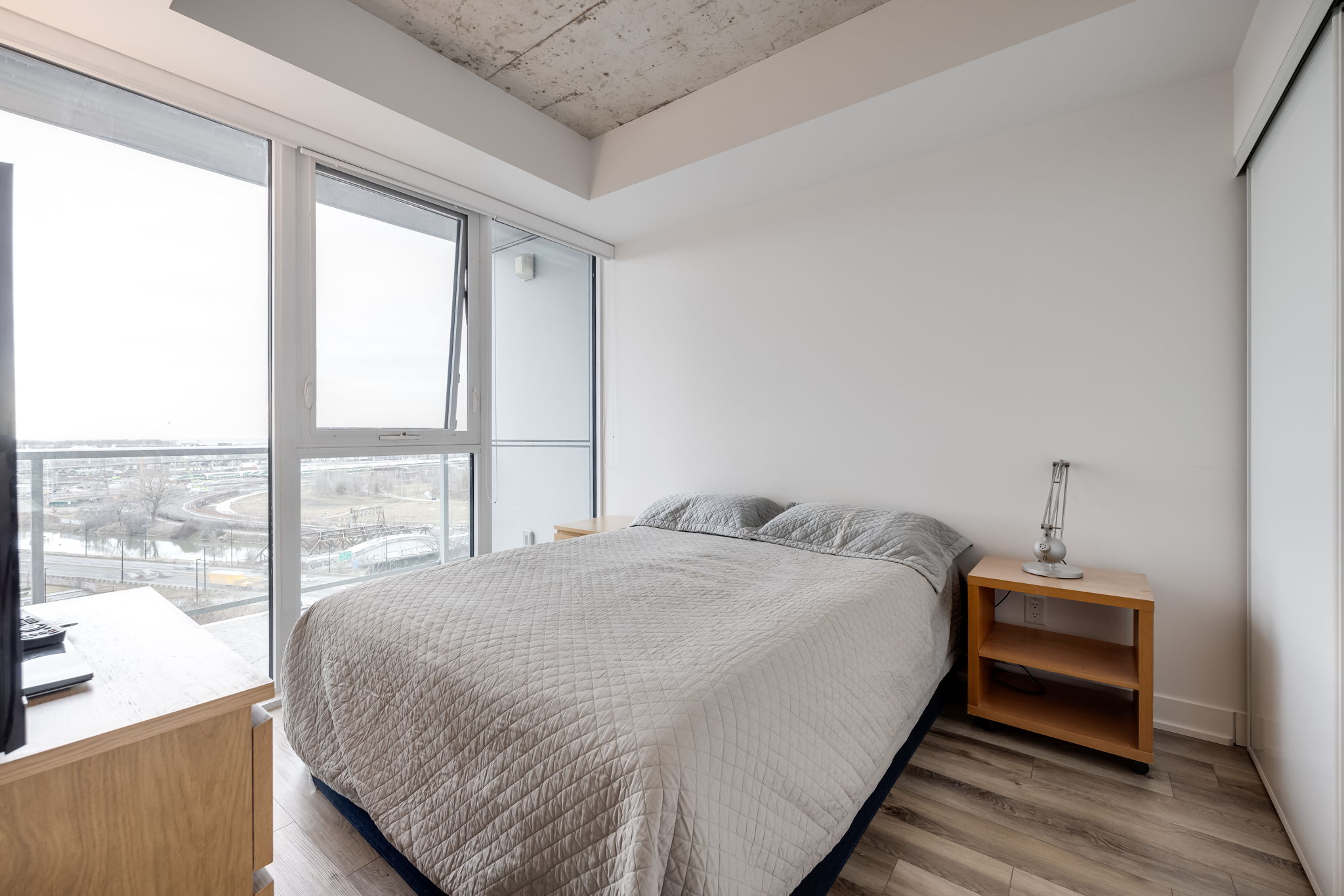 Toronto property showcase — delivered property photograph 17