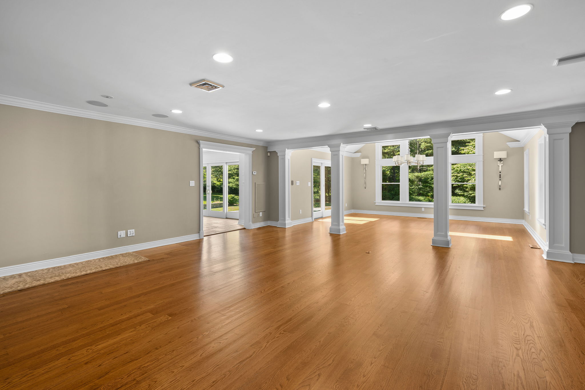 15 Beardsley Ln, Lloyd Harbor, NY 11743, USA Photo 16