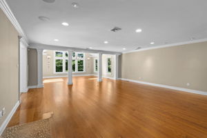 15 Beardsley Ln, Lloyd Harbor, NY 11743, USA Photo 17