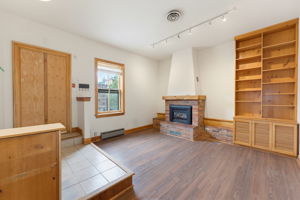  Photo 46