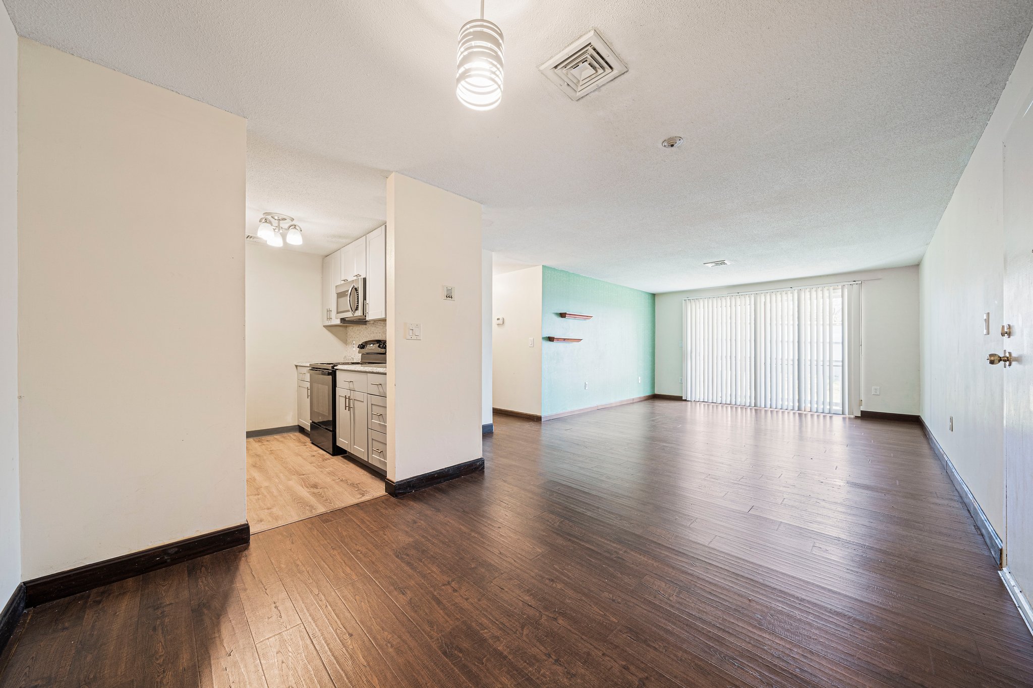 15 Bower Rd, Quincy, MA 02169 TMRE Photography