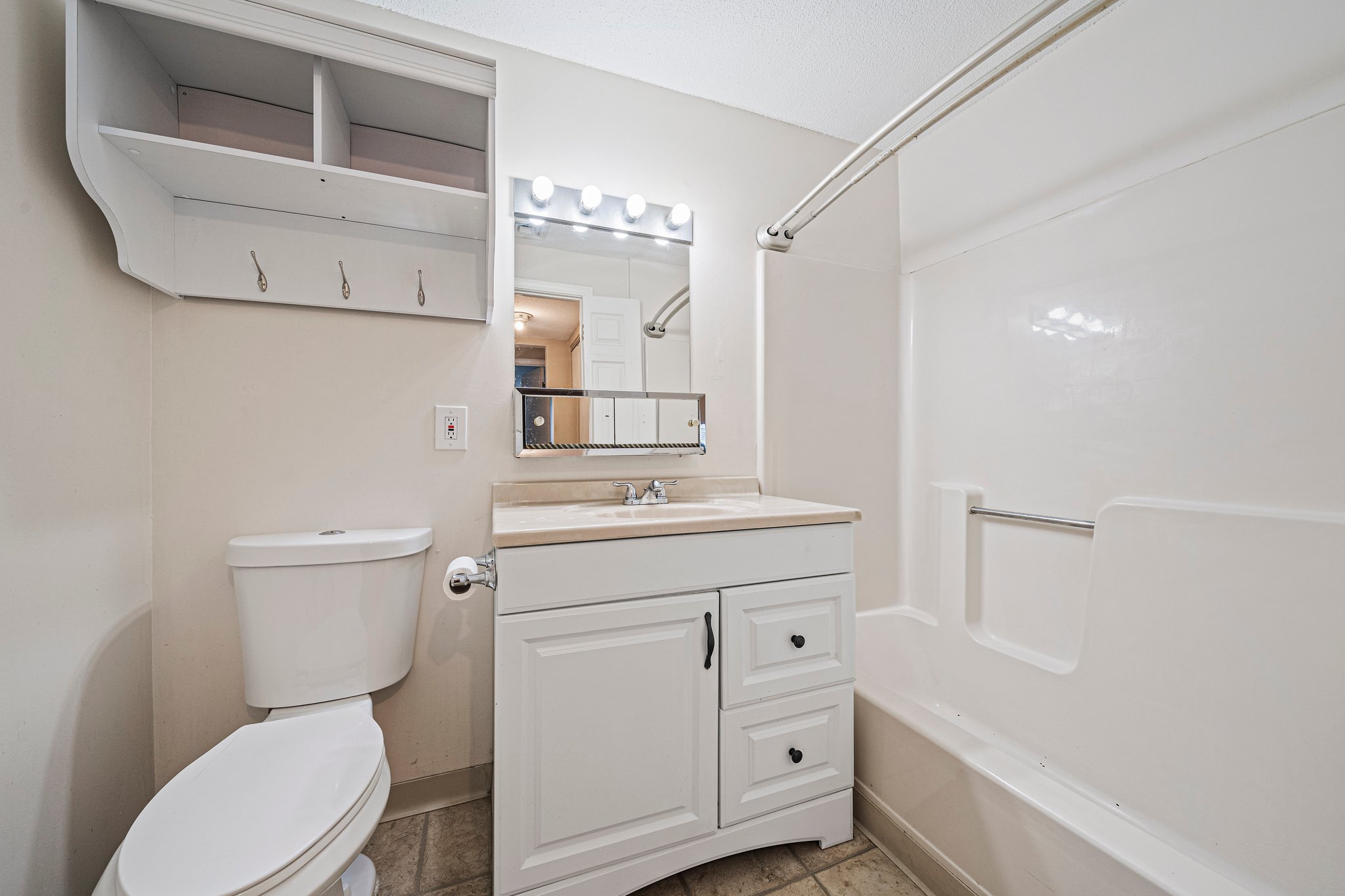 15 Bower Rd, Quincy, MA 02169 TMRE Photography