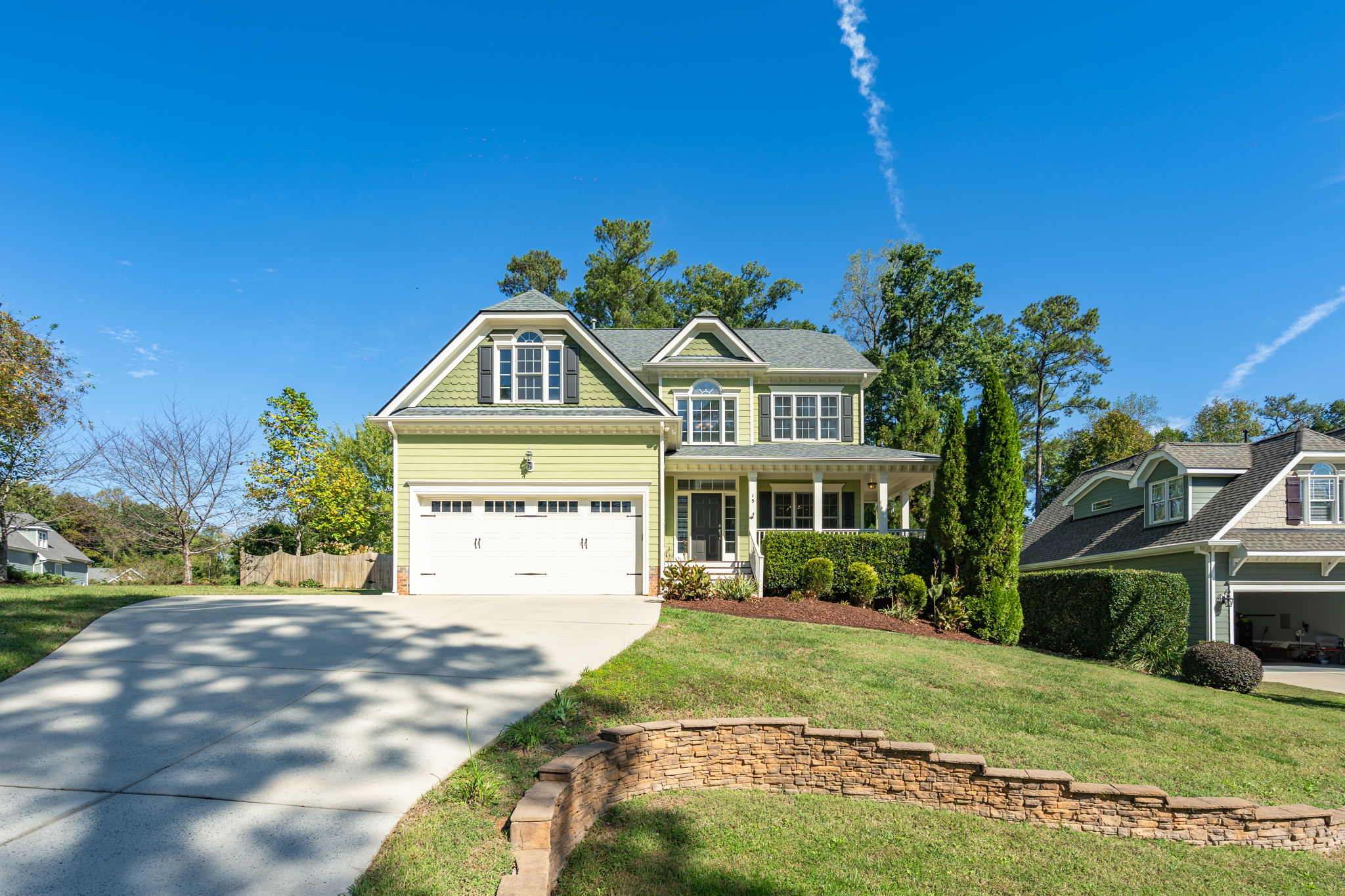 15 Breezewood Ct-2
