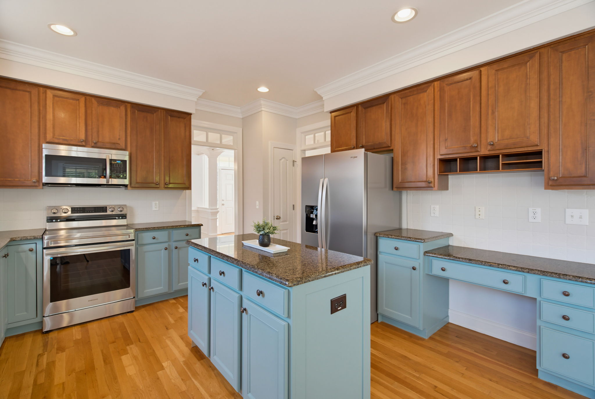 15 Breezewood Ct-18