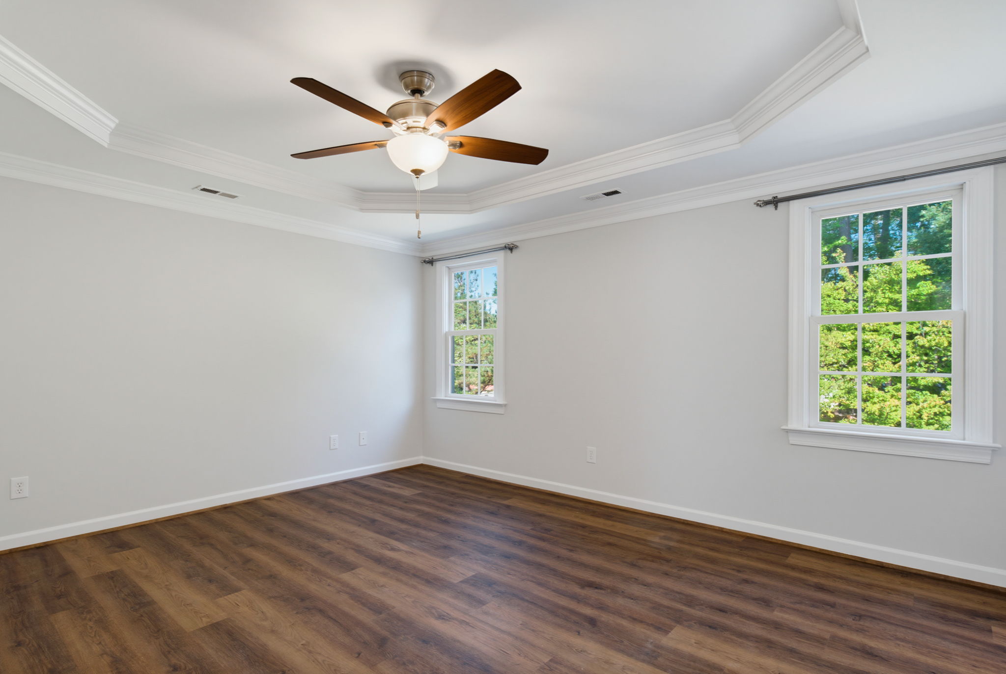 15 Breezewood Ct-21