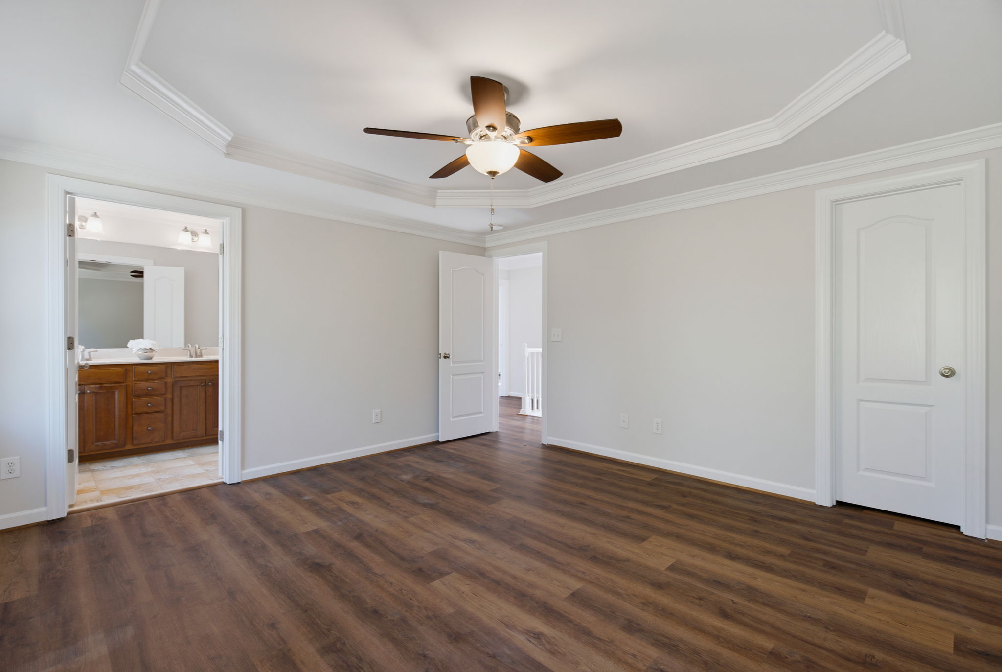 15 Breezewood Ct-22