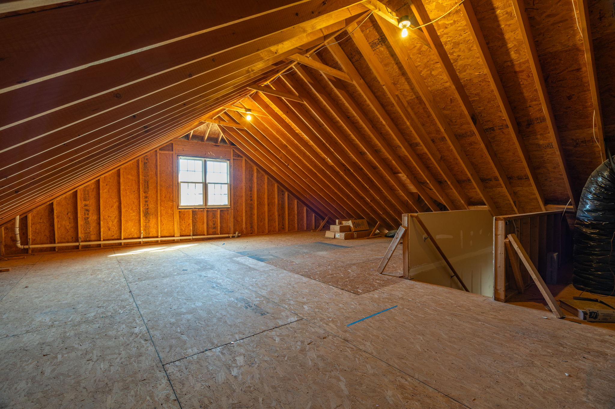 15 Breezewood Ct-35