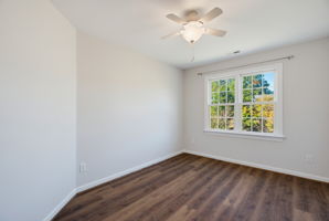 15 Breezewood Ct-31