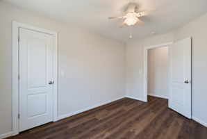15 Breezewood Ct-32
