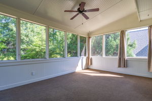 15 Breezewood Ct-36