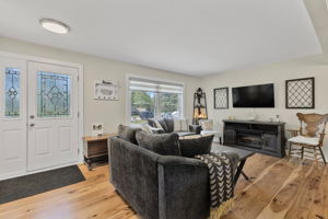 15 Burbank Circle (9)
