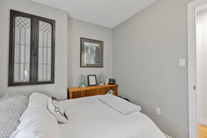 15 Burbank Circle (38)