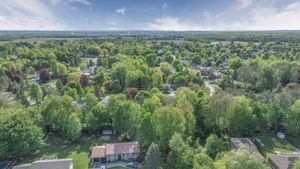 15 Burbank Circle (120)