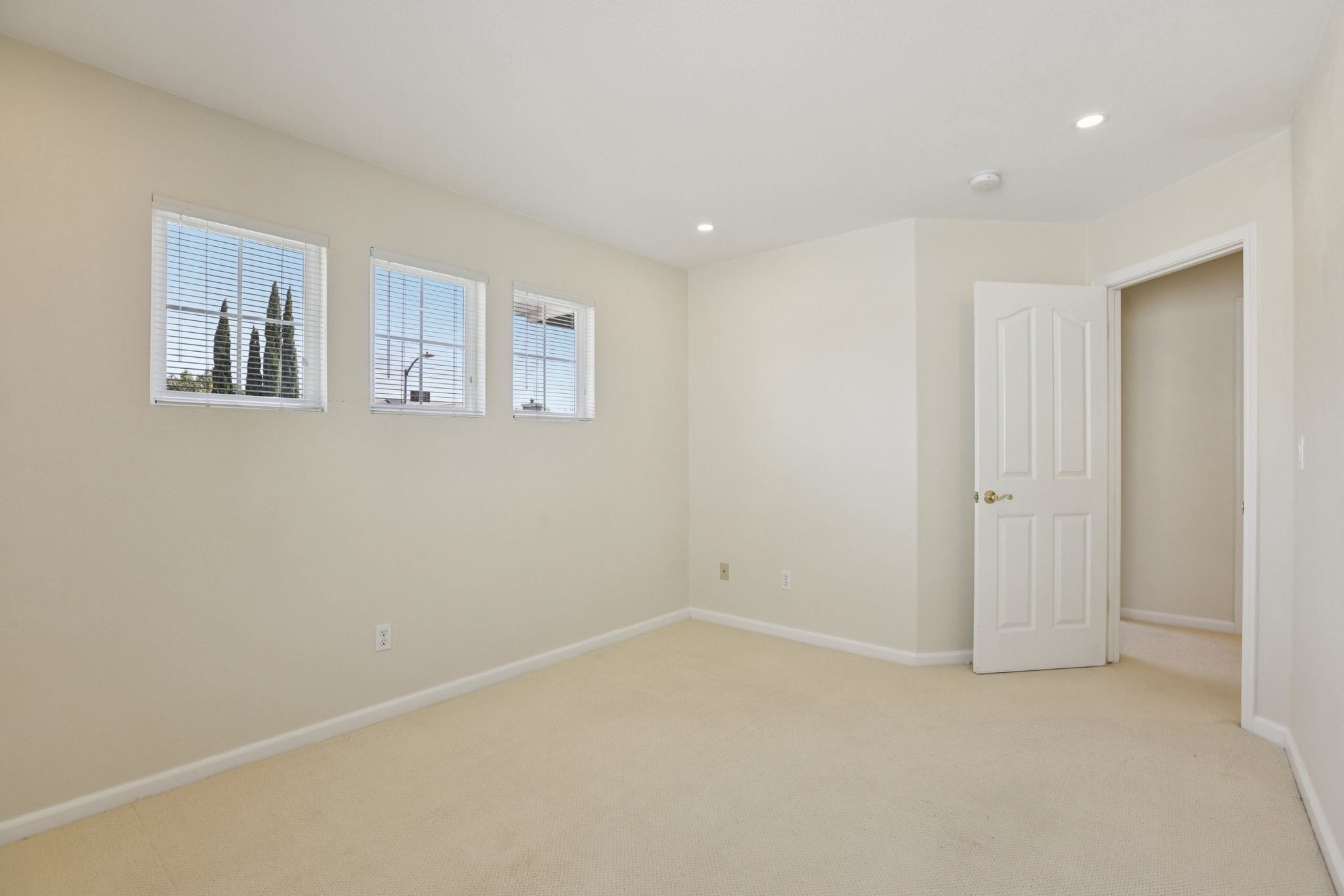 Centennial Way-S2703-025.jpg