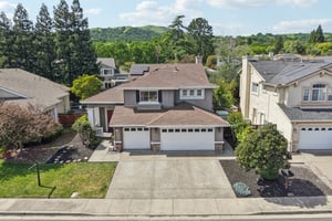 Centennial Way-S2703-055.jpg