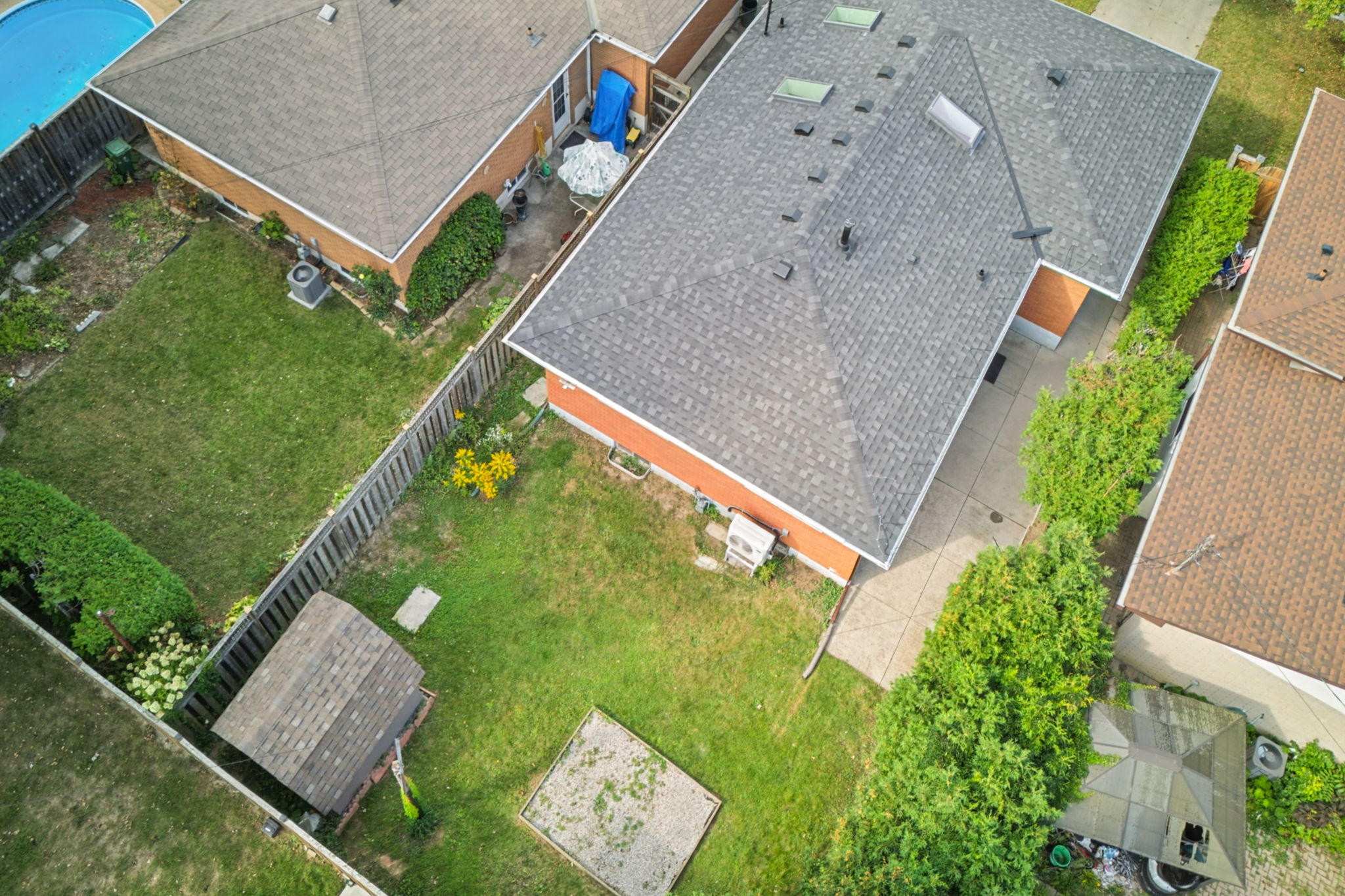  Photo 43