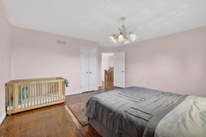  Photo 49