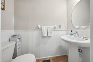  Photo 46