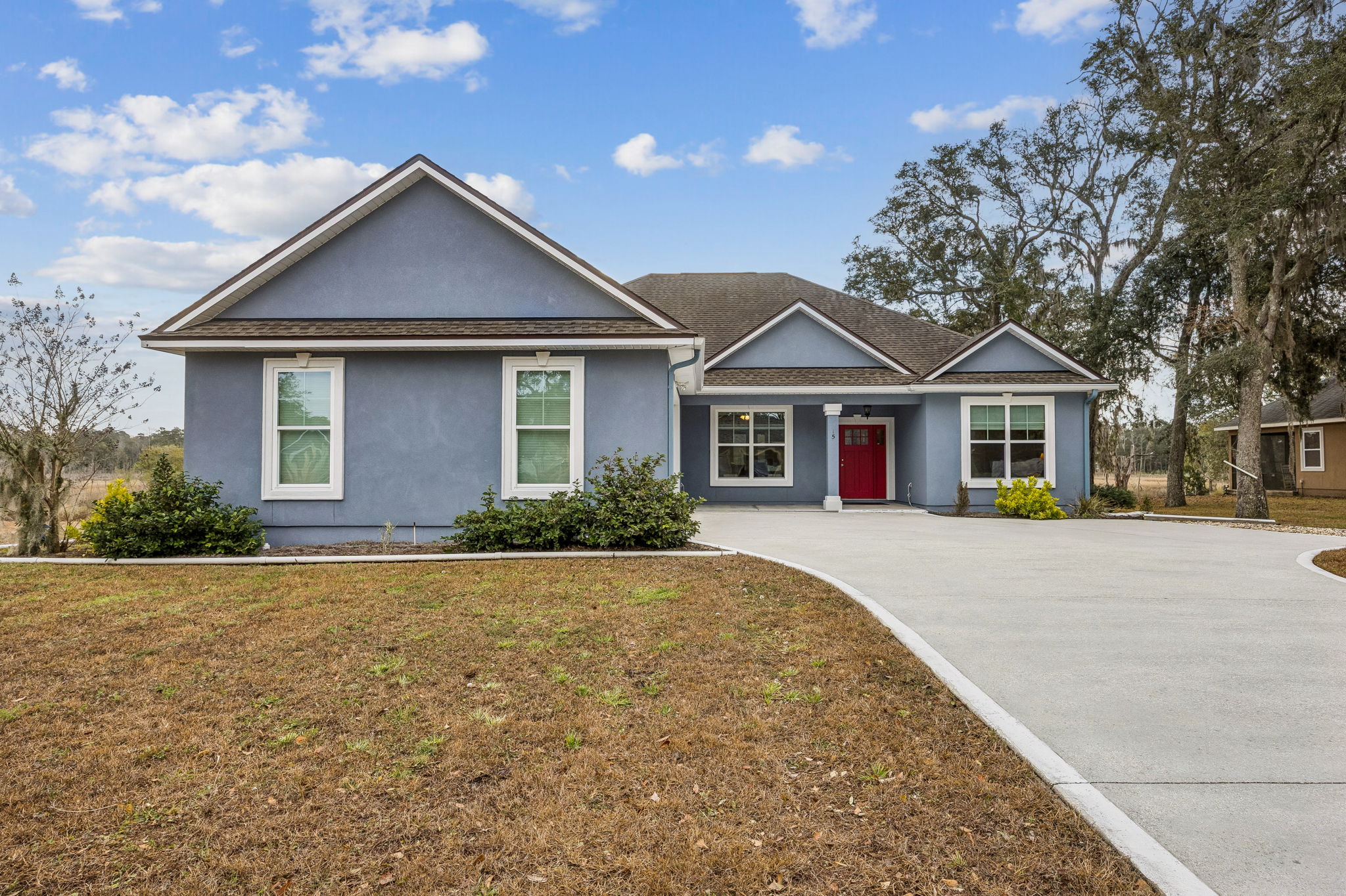 Welcome to 15 Deerwood Cir