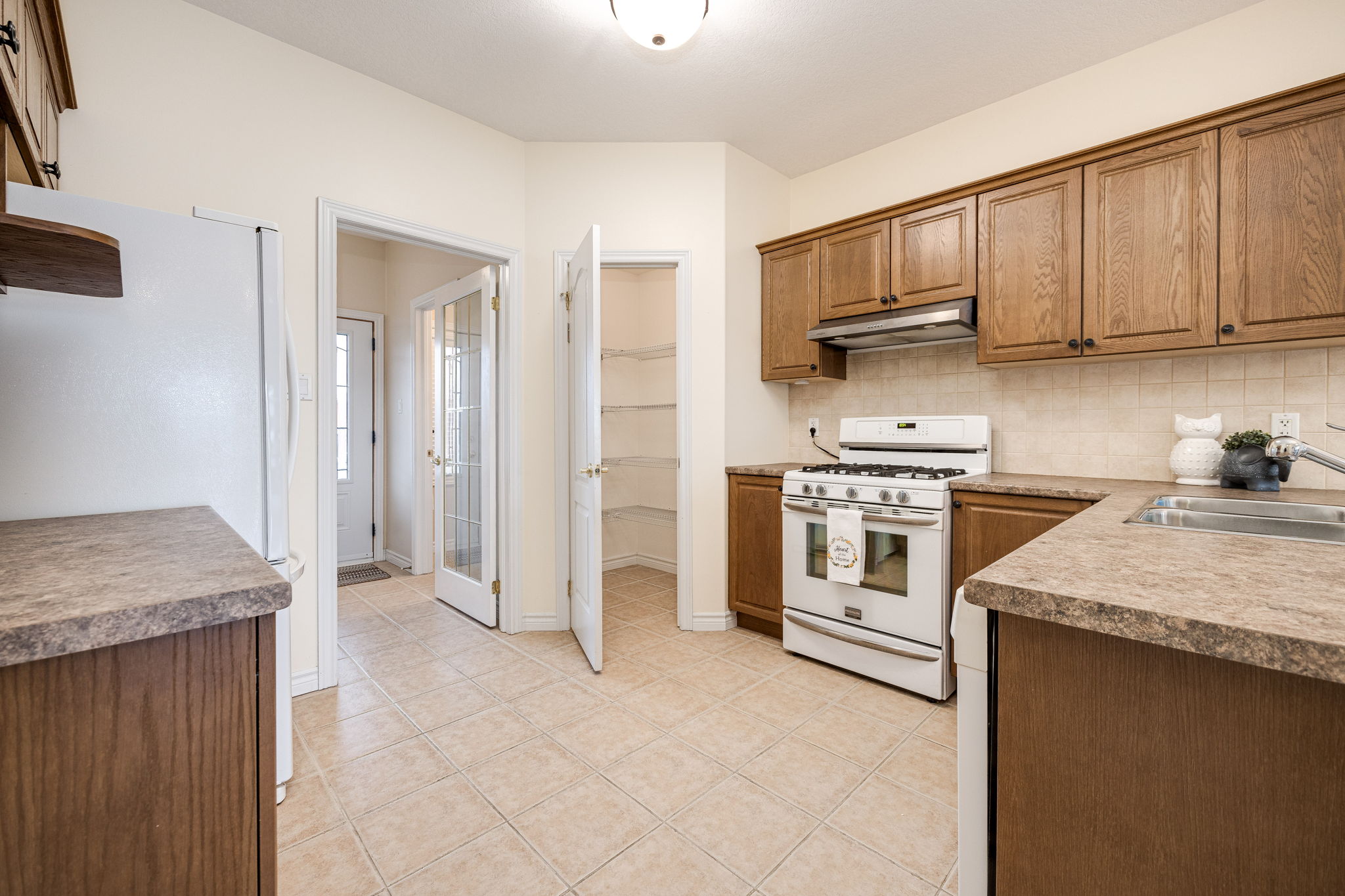 Orangeville property showcase — delivered property photograph 7