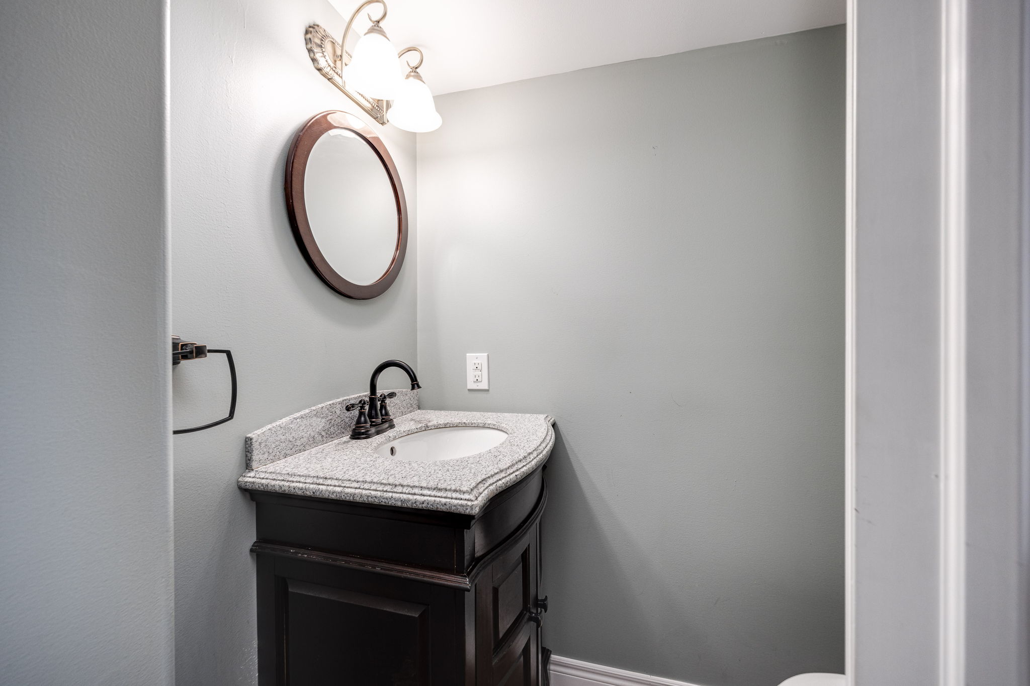 Orangeville property showcase — delivered property photograph 30