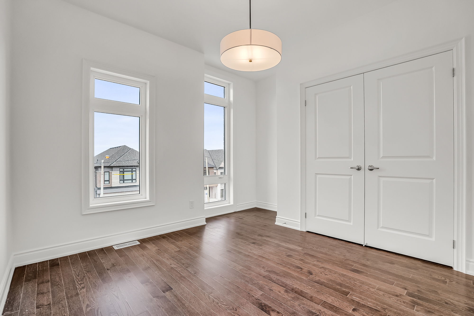 48-third bedroom1