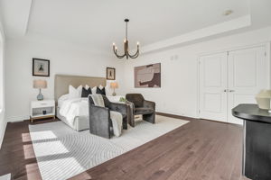 33-primary bedroom1