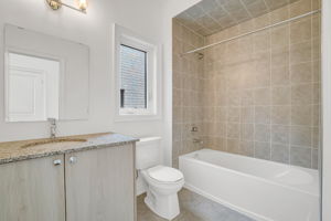 47-second ensuite1