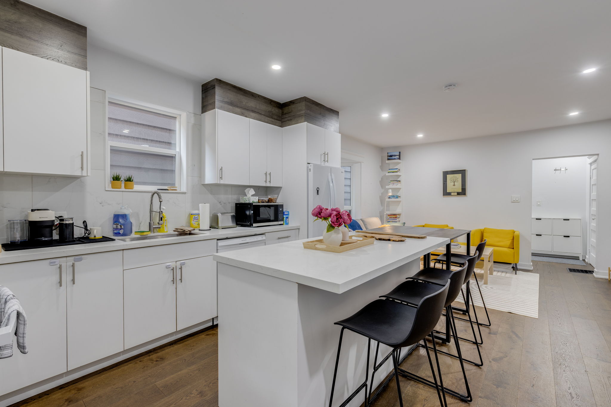 Toronto property showcase — delivered property photograph 12