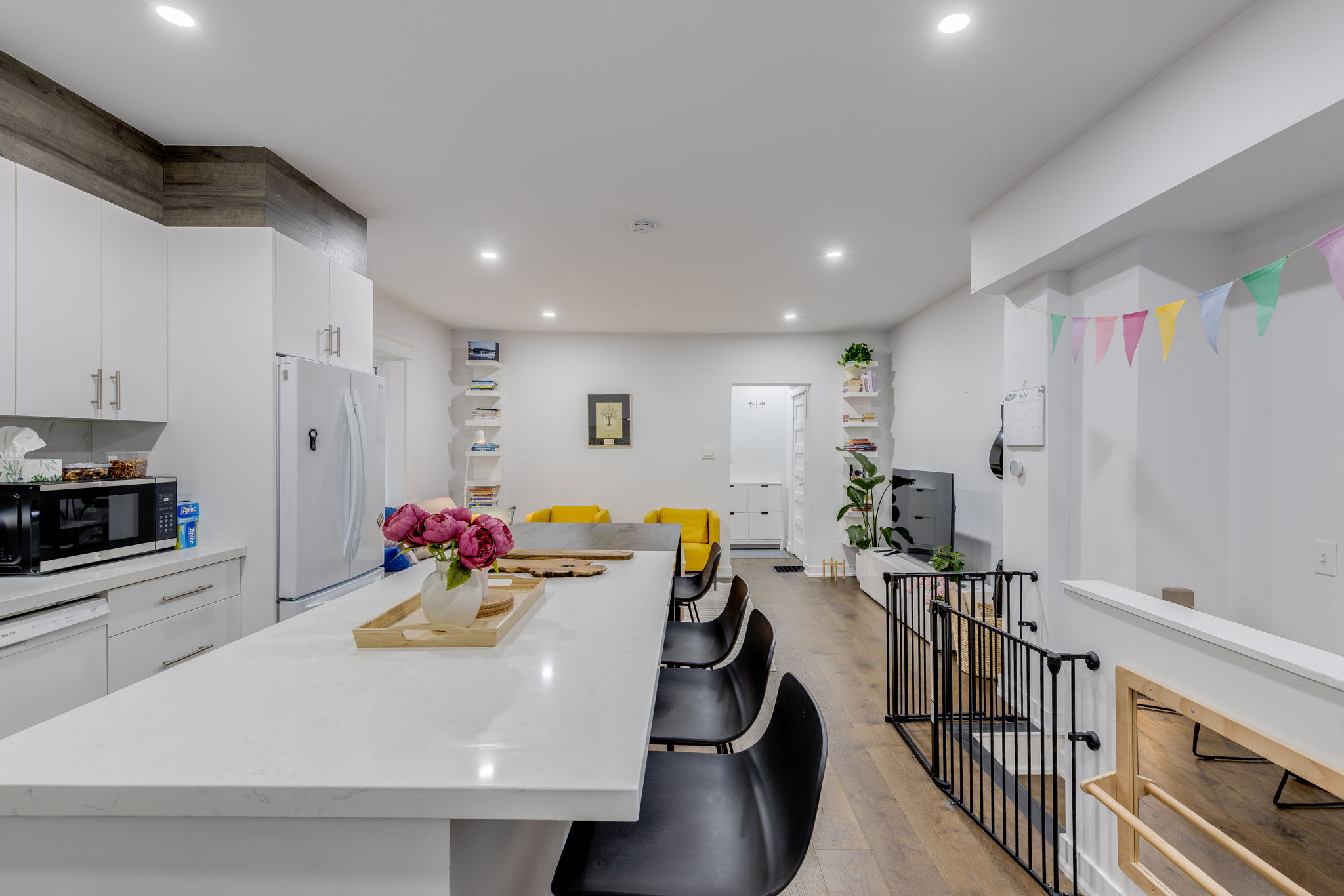 Toronto property showcase — delivered property photograph 13