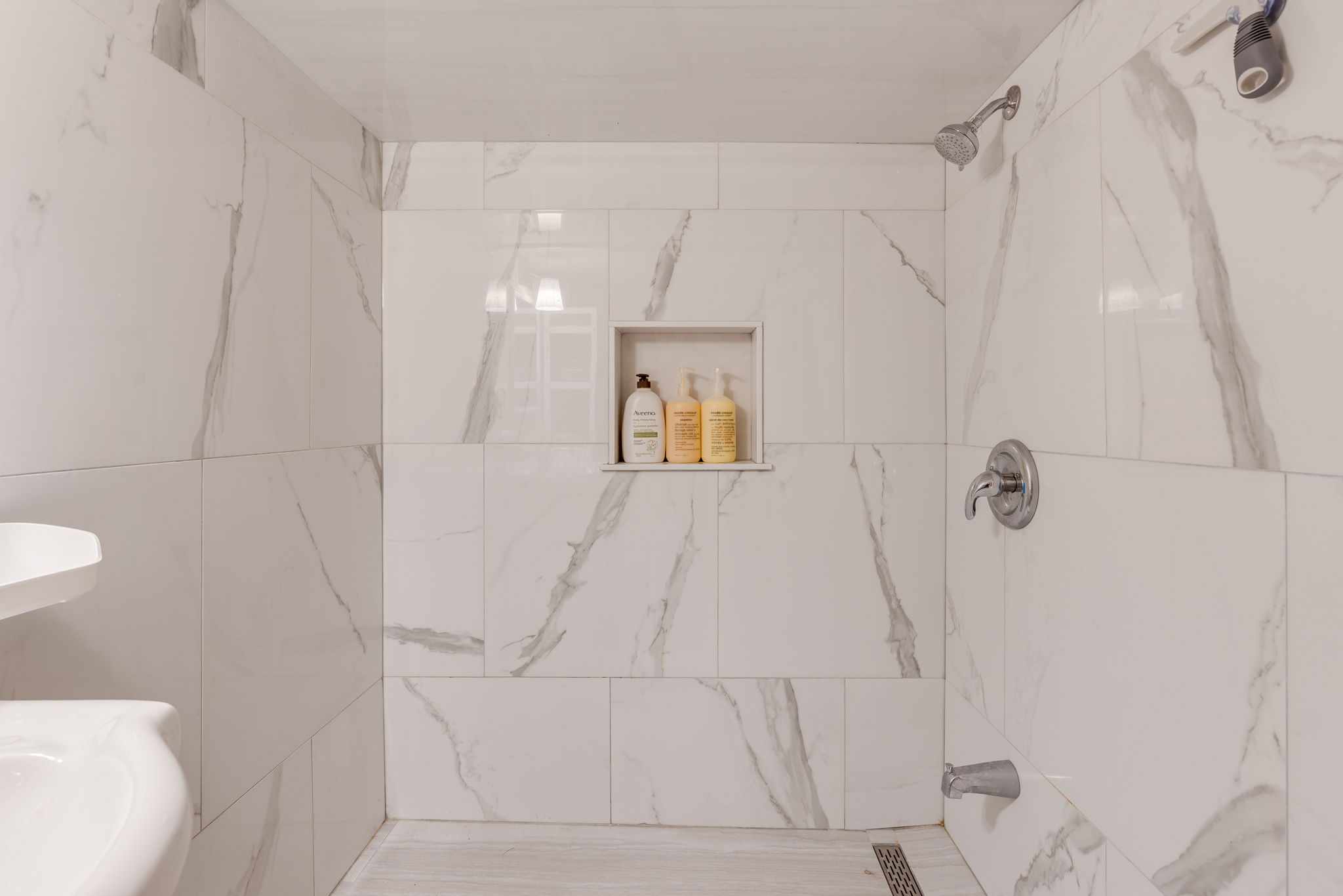 Toronto property showcase — delivered property photograph 16