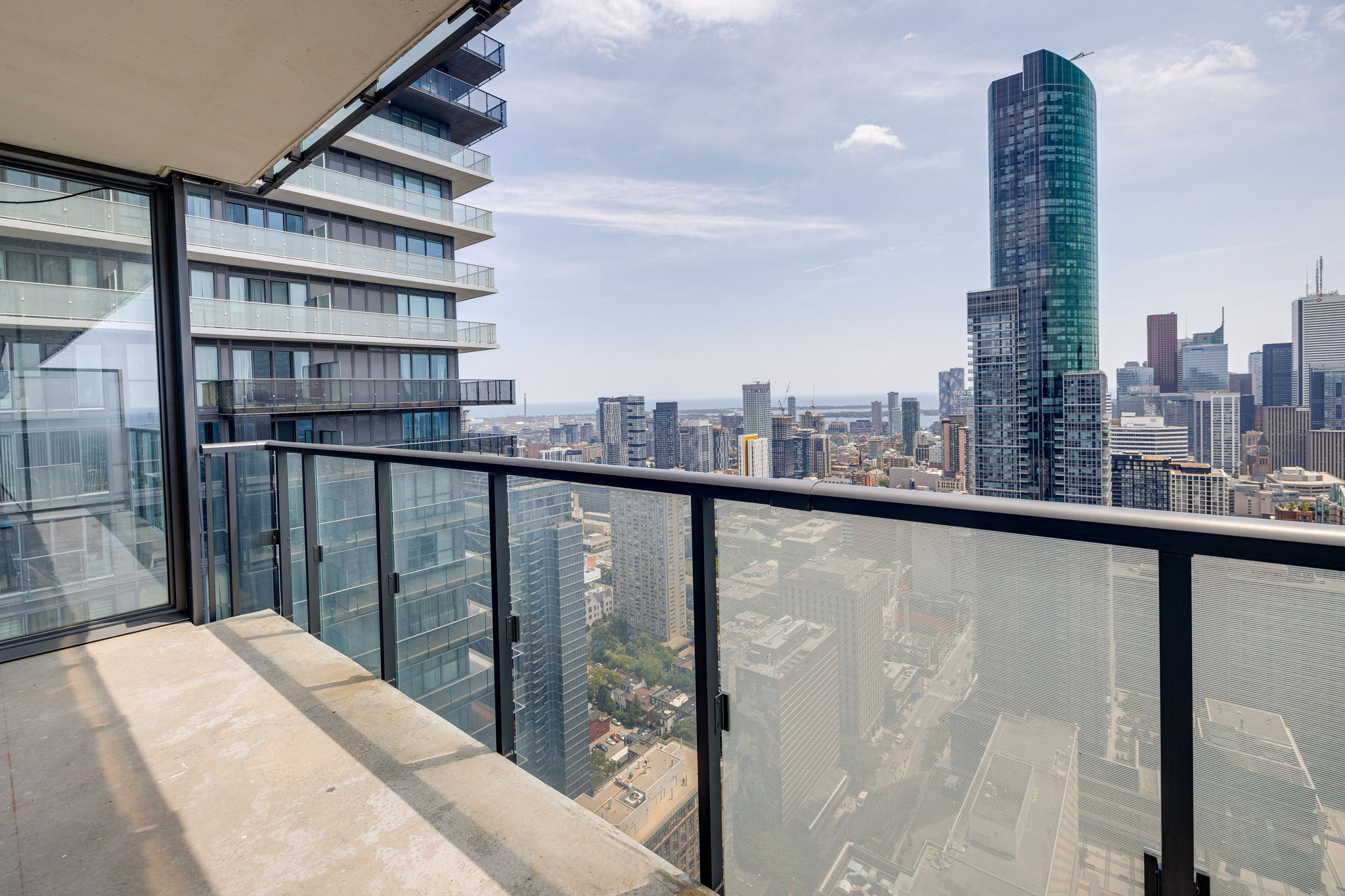 Toronto property showcase — delivered property photograph 25