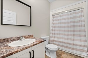  Photo 42