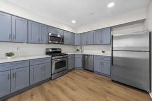 Newly Renovated Kitchen