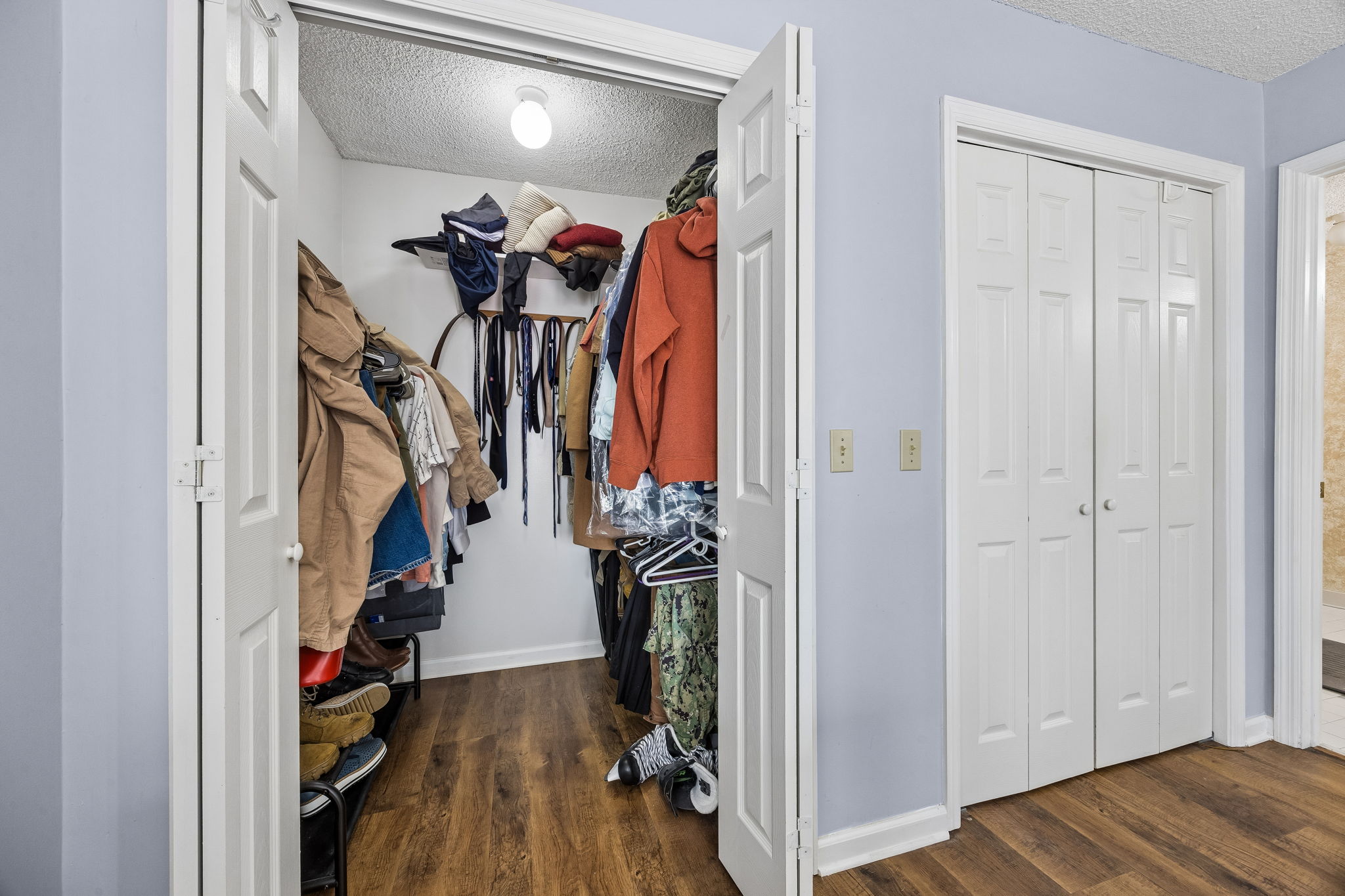 Primary Bedroom Closet