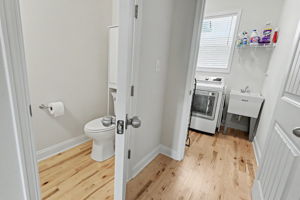  Photo 33