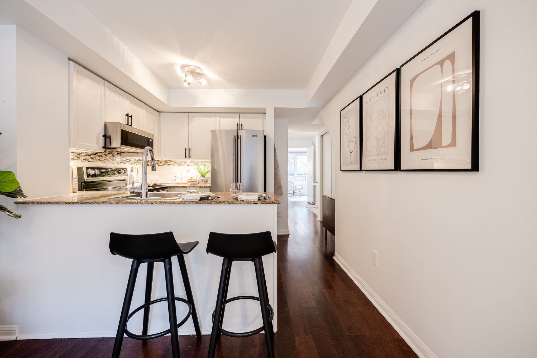 Toronto property showcase — delivered property photograph 10