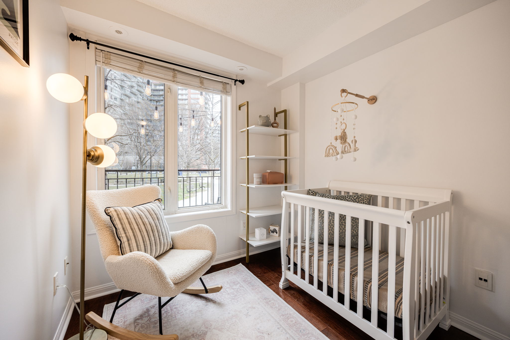 Toronto property showcase — delivered property photograph 16