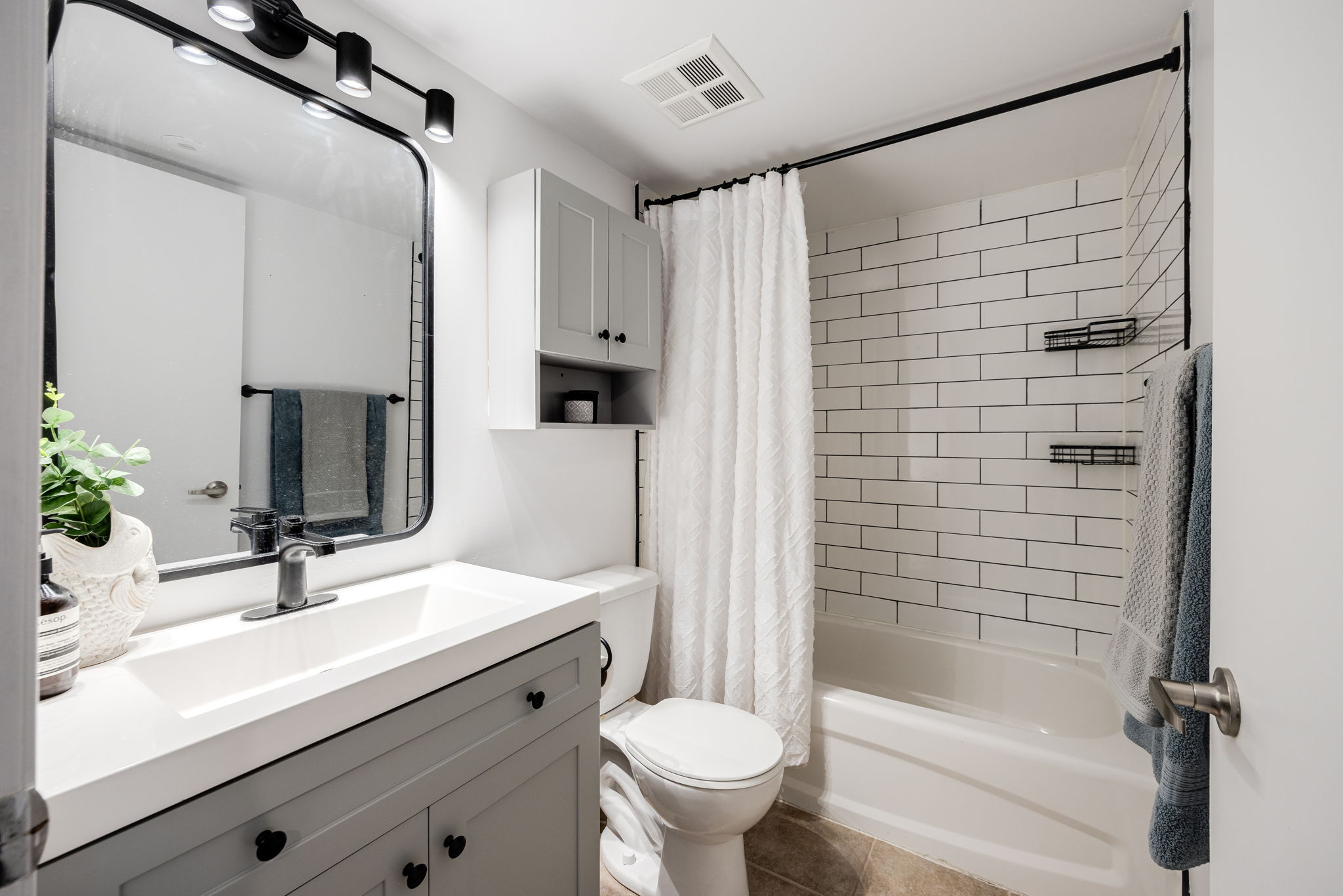 Toronto property showcase — delivered property photograph 22