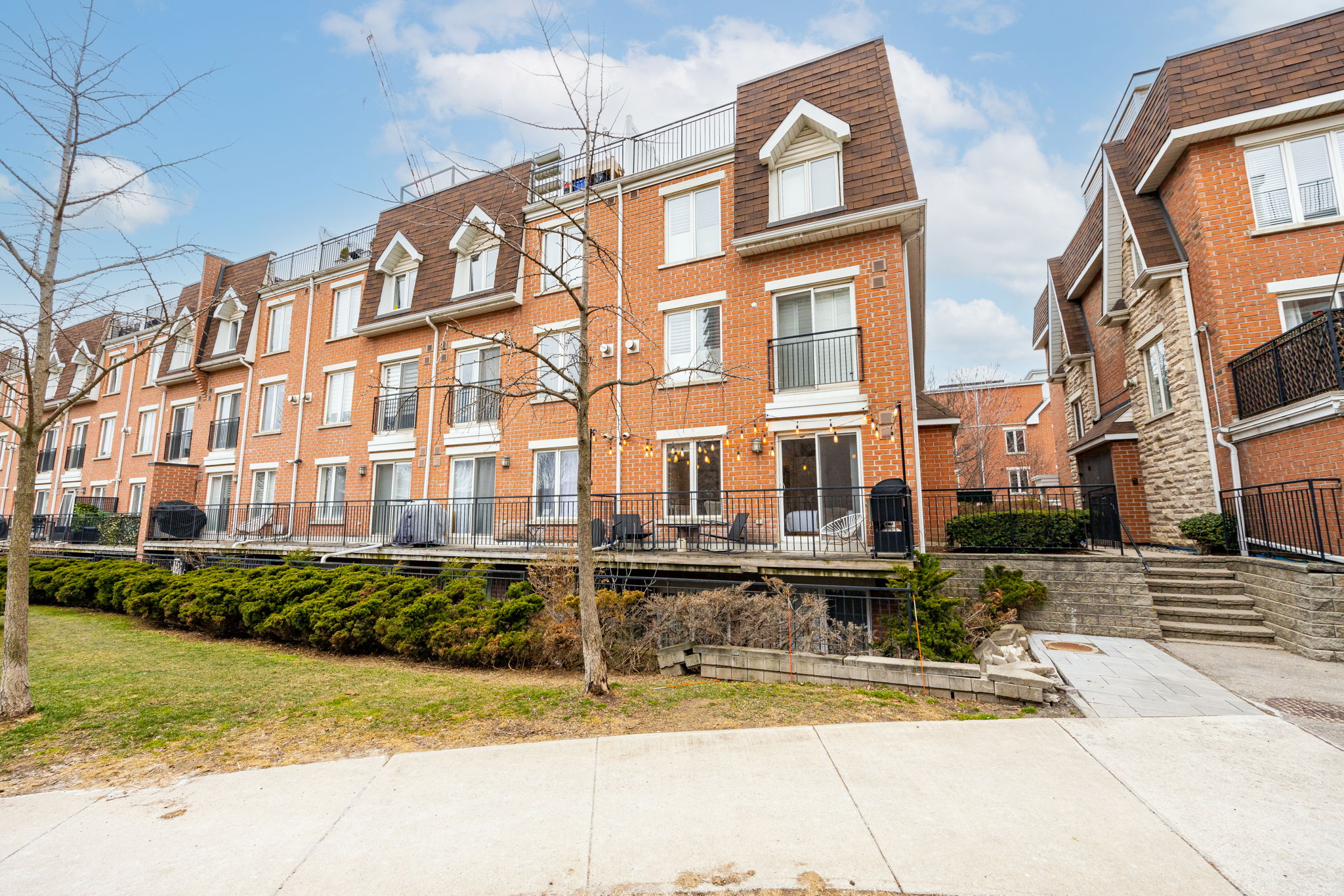 Toronto property showcase — delivered property photograph 28