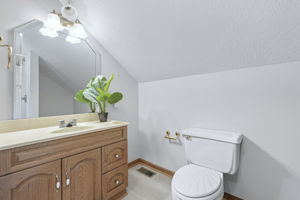  Photo 34