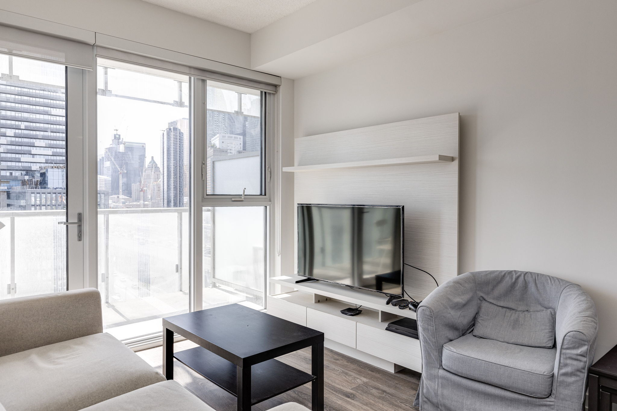 Toronto property showcase — delivered property photograph 6