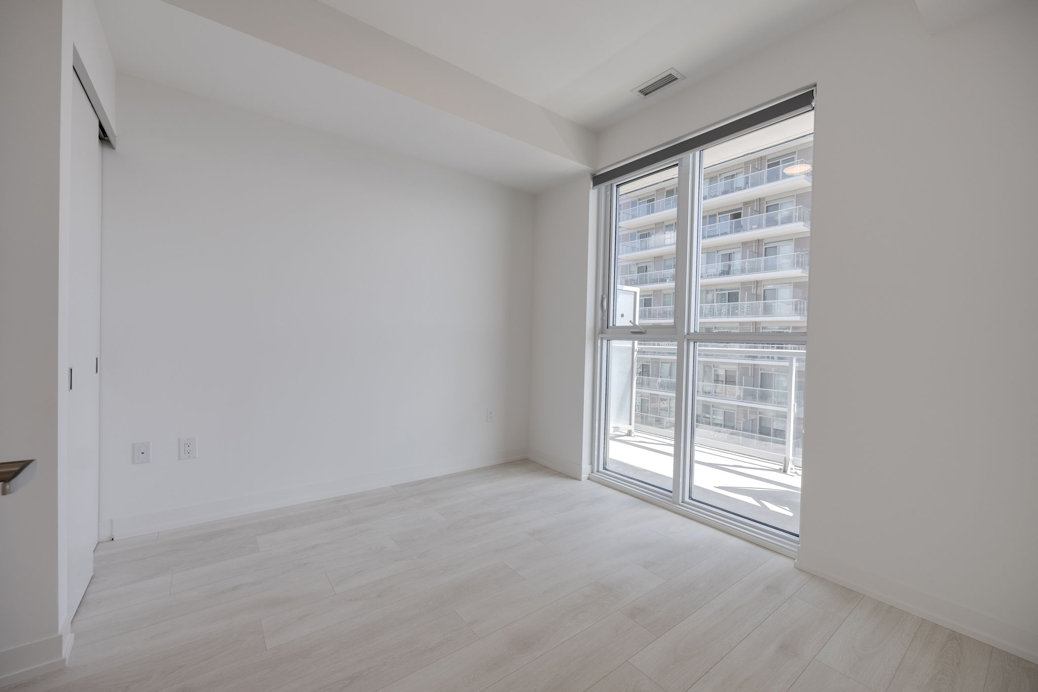 Toronto property showcase — delivered property photograph 13